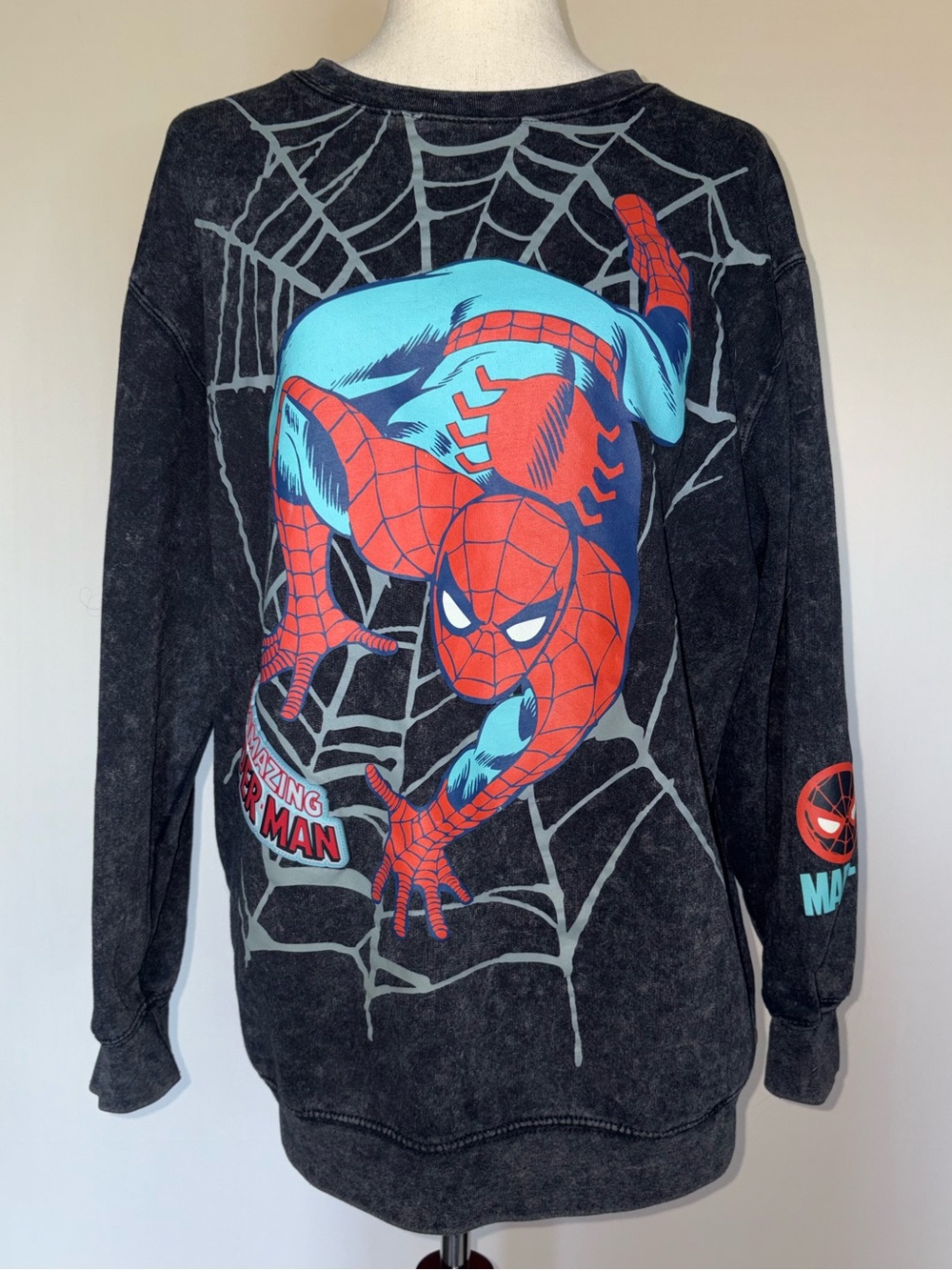 Marvel Marled Black Spider-Man Graphic Sweater with Rubber Decal Detail Size L